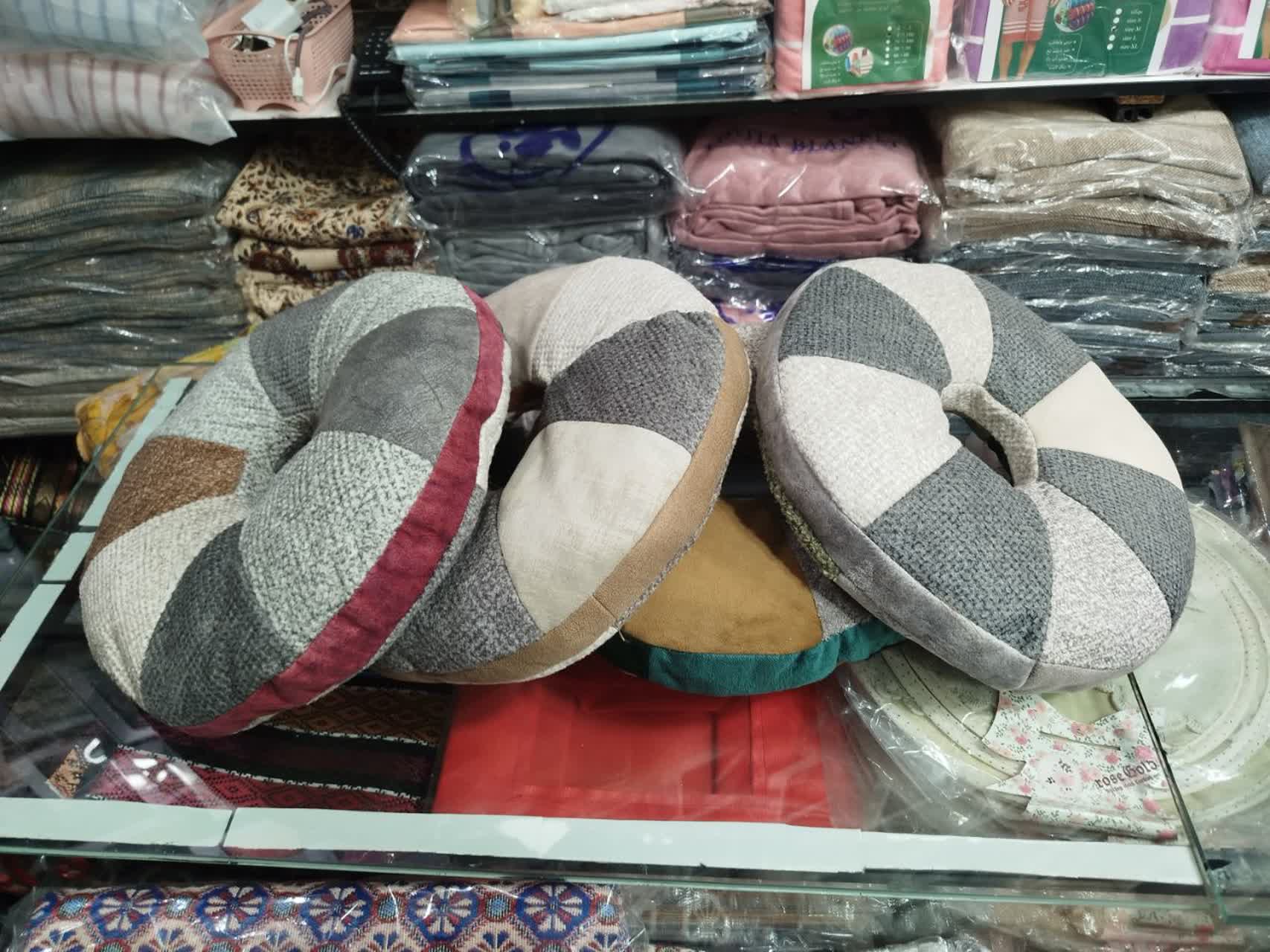 بالشت نشیمن گرد طرح دونات